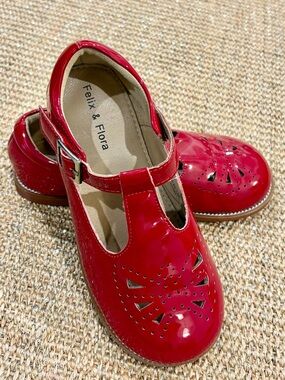 Felix & Flora Children's Red Patent Mary Jane Dress Shoe